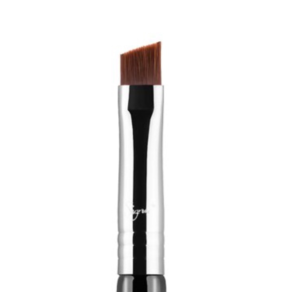 🆕 Sigma E65 Small Angle Brush - Picture 8 of 9
